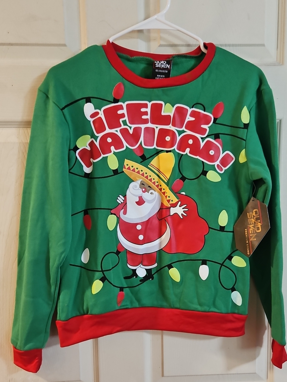 QUAD SEVEN YOUTH FELIZ NAVIDAD SWEATSHIRT: GREEN/RED: NEW WITH TAGS: SIZE 16/18